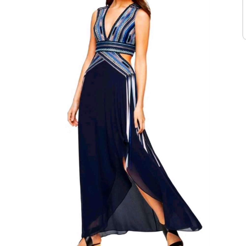 BCBGMaxAzria Elva Navy Blue Embroidered Cutout Maxi Dress Runway Size 10 - Picture 1 of 17